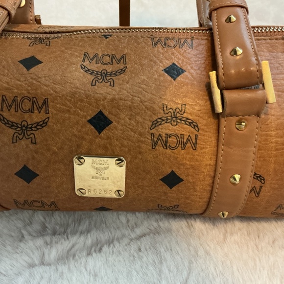 MCM Limited Edition Cognac Barrel Bag with dust bag and COA - Picture 2 of 3